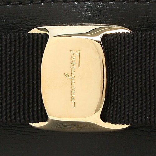 フェラガモ カードケース レディース FERRAGAMO 22E010 0734494 ヴァラ ブラック フェラガモ カードケース FERRAGAMO ヴァラ レディース