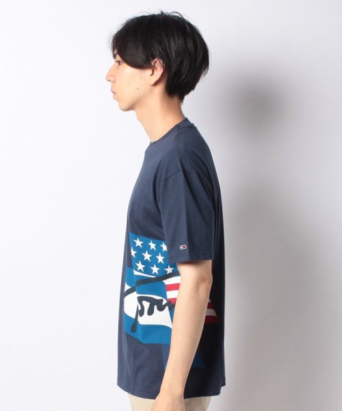 TOMMY JEANS(トミージーンズ)/フラッグロゴTシャツ/img01