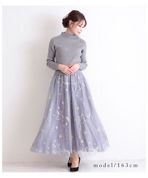 星空柄刺繍のチュールドッキングニットワンピース サワアラモード Sawa A La Mode Magaseek 星空柄刺繍のチュールドッキングニットワンピース サワアラモード Sawa A La Mode Magaseek