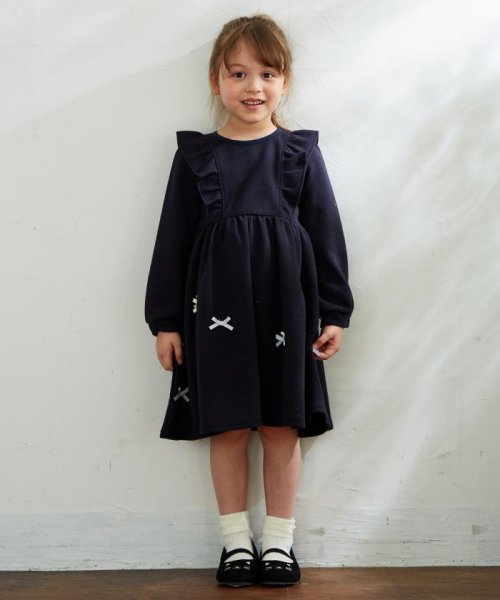 anyFAM（KIDS）(エニファム（キッズ）)/【100－130cm】フリル 長袖 リボンモチーフ付き ワンピース/img12