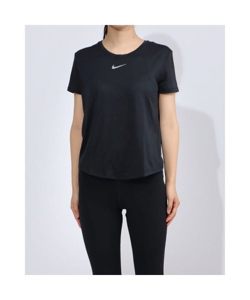 ナイキ Nike レディース フィットネス 半袖tシャツ ナイキ ウィメンズ ランウェイ S S トップ Cu ブラック ナイキ Nike Magaseek