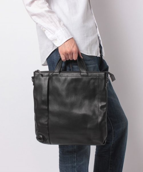 PATRICK STEPHAN(パトリックステファン)/Leather shoulder bag 'grande poche' KS/img06