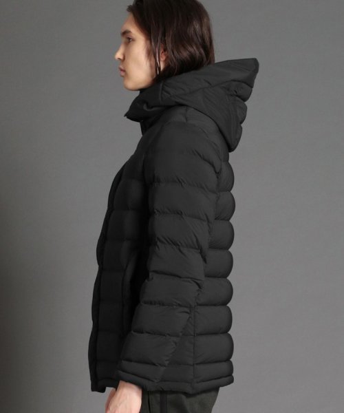 ハイブリッドシームレスダウンブルゾン 