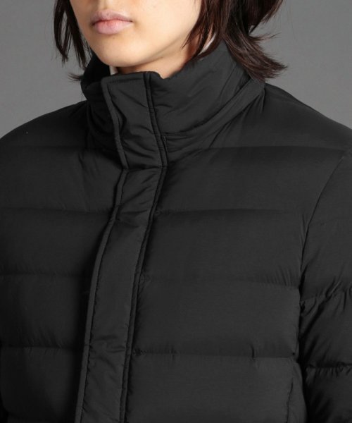 ハイブリッドシームレスダウンブルゾン 