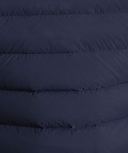 ハイブリッドシームレスダウンブルゾン 
