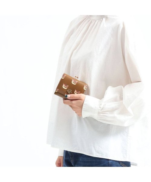 ポール ジョー アクセソワ 三つ折り財布 Paul Joe Accessoires 財布 三つ折り ヌネット合皮総柄 口金ミニ財布 小銭入れ Pja W312 ポール ジョー アクセソワ Paul Joe Accessoires Magaseek