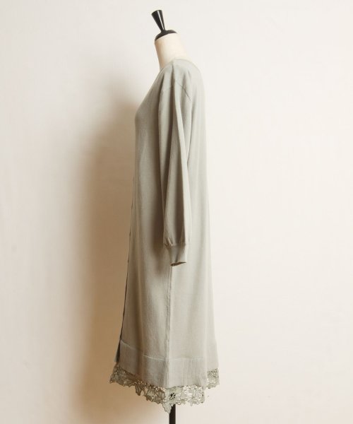 tocco closet(トッコクローゼット)/前後２WAY裾レース装飾クリアビジュー釦ロングカーディガン/img20