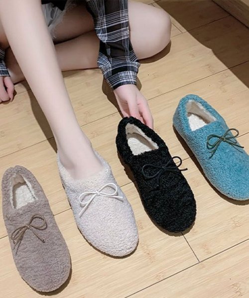 セール もこもこシューズレディース モカシン 冬靴 暖かい リボン飾り付け 可愛い フラットシューズ 裏起毛 ボアパンプス セイヘイショップ Seiheishop Magaseek