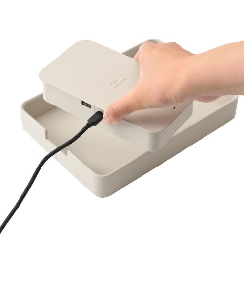 クーポン Bruno ブルーノ ワイヤレス充電器 デスクオーガナイザー 収納ケース 小物入れ Qi Iphone アンドロイド 携帯 スマホ 置くだけ 充電 ワイヤレスチャ ブルーノ Bruno Magaseek クーポン Bruno ブルーノ ワイヤレス充電器 デスクオーガナイザー 収納ケース 小物入れ Qi Iphone アンドロイド 携帯 スマホ 置くだけ 充電 ワイヤレスチャ ブルーノ Bruno Magaseek