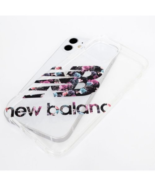 new balance(ニューバランス)/iphoneケース iPhone12mini ニューバランス New Balance TPUクリアケース ビッグロゴ フラワー柄 スマホケース/img02