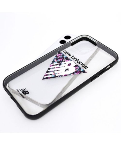 new balance(ニューバランス)/iphoneケース iPhone12mini ニューバランス New Balance クリアケース トライアングル フラワー柄 スマホケース/img05