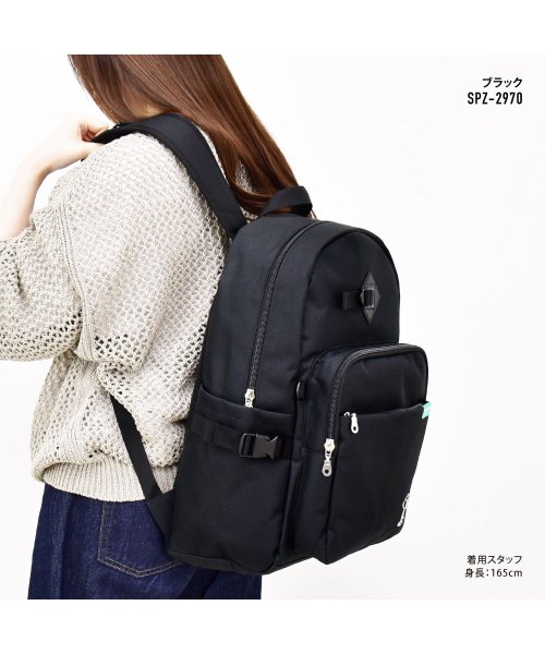 スヌーピー リュック デイパック レディース 女子 通学 部活 塾 かばん 大容量 多機能 ファスナー シンプル 通勤 通学 旅行大人大学生 高校生 中学生 リ ランナー Runner Magaseek