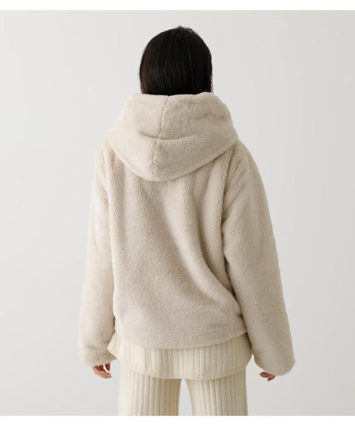 AZUL by moussy(アズールバイマウジー)/FLUFFY HOODIE SHORT COAT/img06