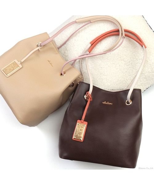 巾着バッグ トートバッグ レディース バッグ 肩掛け 大人 シンプル ブランド 人気 新品 30代 40代 おしゃれ 通勤バッグ 通学バッグ コンパクト Cle クレリア Clelia Magaseek