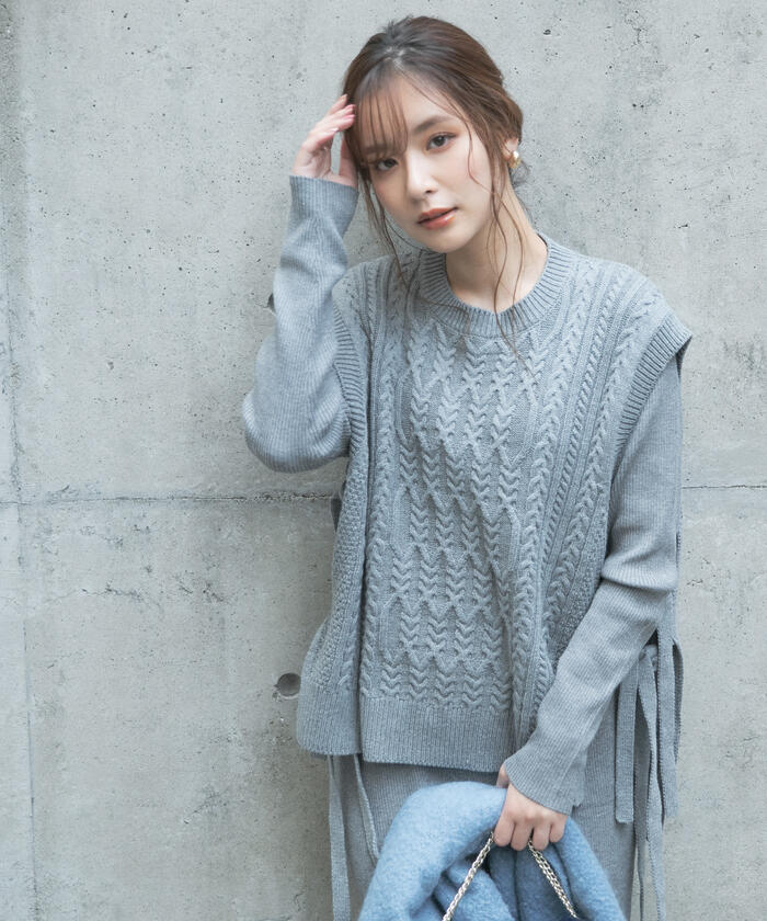 【2点セット】ケーブルベスト付きニットワンピース