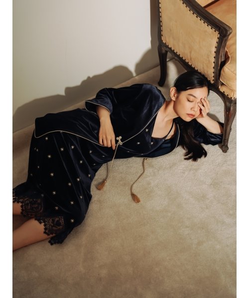 ベロア刺繍キャミワンピース リリー ブラウン Lily Brown Magaseek