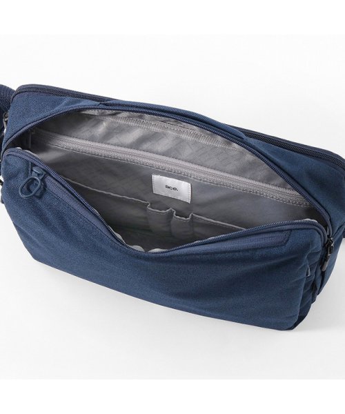 エースジーン ハンスリーSD ボディバッグ ワンショルダー メンズ 横型 大容量 A4 ACE GENE 62882 ボディバッグ GENE