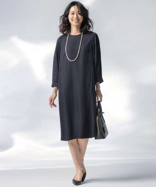 セール 23区 小さいサイズ Nijyusanku Small Size 洗える パウダリーキュプラツイル ワンピース Magaseek