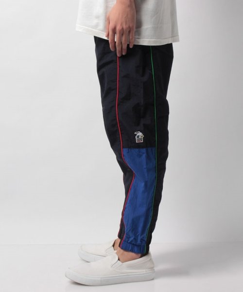LEVI’S OUTLET(リーバイスアウトレット)/【セットアップ対応商品】MILES CB TRACK PANT SNOOPY TRACK PANT BL/img01