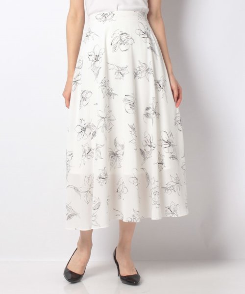 セール 線画花フレア スカート イング Ingni Magaseek