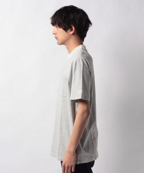 LEVI’S OUTLET(リーバイスアウトレット)/SS RELAXED CREW/MOCK DO NOT USE－ECO GRAY/img01