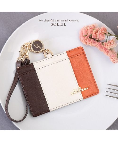 パスケース 定期入れ レディース リール付き Clelia クレリア ブランド トリコロール 社員証 ネックストラップ Cl クレリア Clelia Magaseek パスケース 定期入れ レディース リール付き Clelia クレリア ブランド トリコロール 社員証 ネックストラップ Cl クレリア Clelia Magaseek