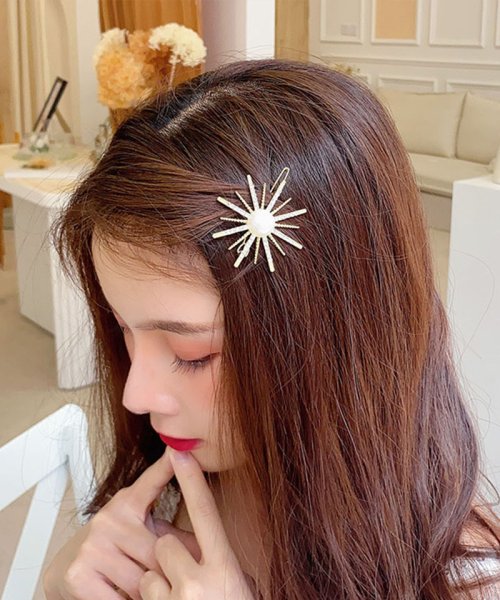 セール 30 Off キラキラヘアピン 太陽モチーフ ヘア留め ヘアアクセサリー ヘアピン 前髪 かわいい ゴールド オシャレ 髪飾り 上品 パーティー飾り セイヘイショップ Seiheishop Magaseek