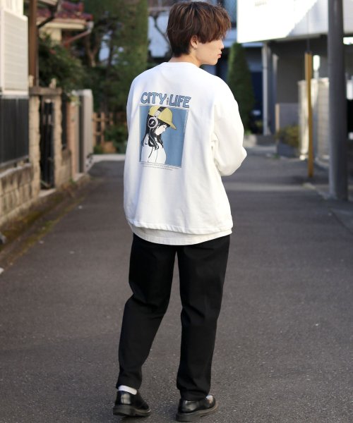 Salong Hameu イラストアートプリント スウェットトレーナー Salong Hameu Salong Hameu Magaseek