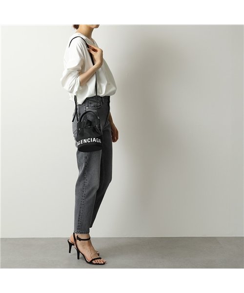 セール Balenciaga バレンシアガ H852n Wheel Xs ドローストリング バケットバッグ ショルダーバッグ ポシェット 巾着 鞄 1 バレンシアガ Balenciaga Magaseek