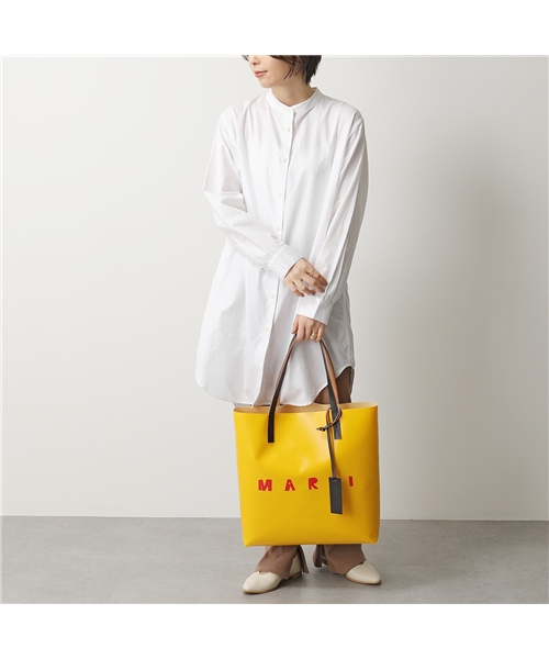 【MARNI(マルニ)】SHMPQ10A06 P3660 コーティングPVC ショッピングバッグ バイカラー トートバッグ ロゴ 鞄 Z2N31 レディース メ 【MARNI(マルニ)】SHMPQ10A06 P3660 コーティングPVC ショッピングバッグ バイカラー トートバッグ ロゴ 鞄 Z2N31 レディース メ