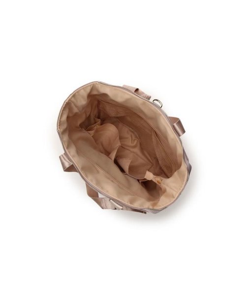 たまひよコラボマザーズリュック スタッフ