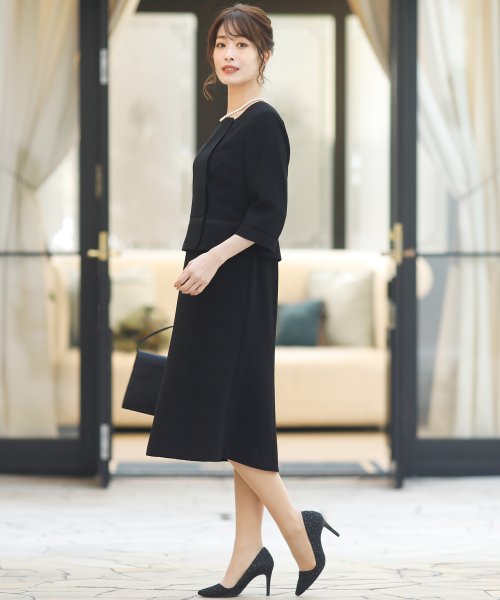 テーラードジャケットワンピーススーツ プールヴー Pourvous Magaseek