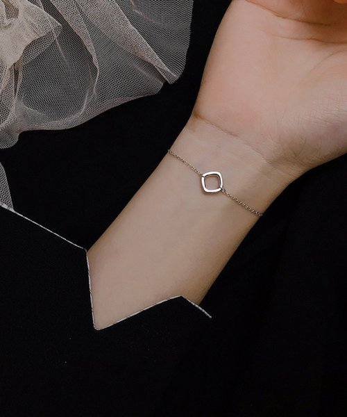 セール ブレスレット レディース アクセサリー シンプル オシャレ ギフト 人気 アクセサリー エレガント 可愛い おしゃれ ショッピングゴー Shoppinggo Magaseek