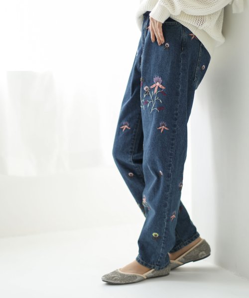 フラワー刺繍デニム オシャレウォーカー Osharewalker Magaseek