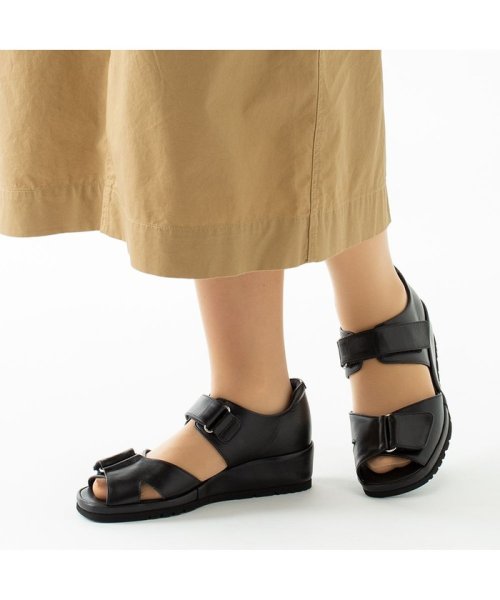 ペダラ レディース 2E 