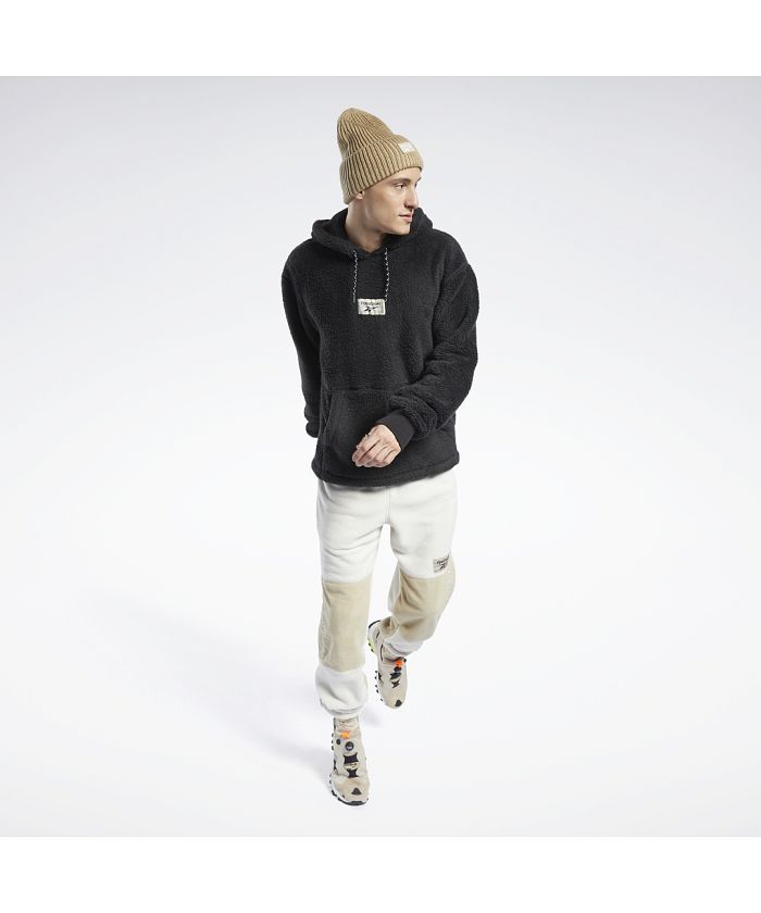 Winter Escape Hoodie 