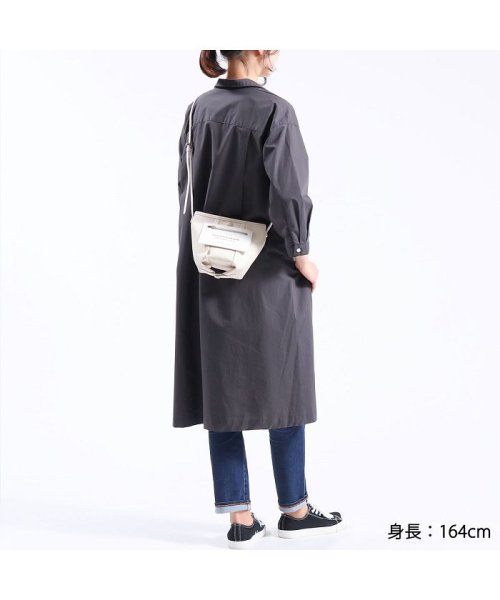 beautiful people(ビューティフルピープル)/ビューティフルピープル バッグ beautiful people lining logo pocket mini shoulder bag 611967/img09