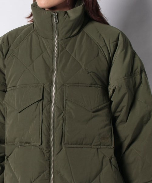 LEVI’S OUTLET(リーバイスアウトレット)/DIAMOND QUILT PUFFER OLIVE NIGHT/img03