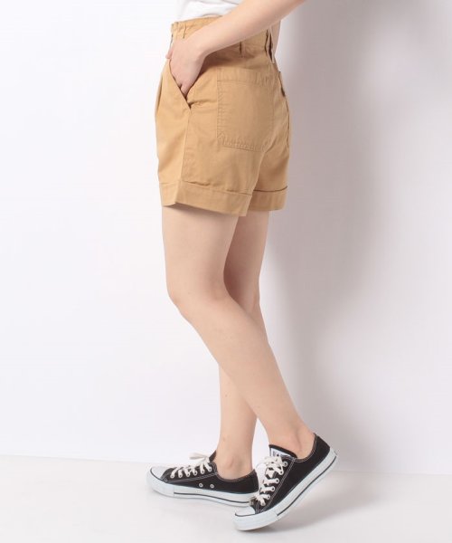 LEVI’S OUTLET(リーバイスアウトレット)/PLEATED TENCEL SHORT ICED COFFEE TENCEL/img01