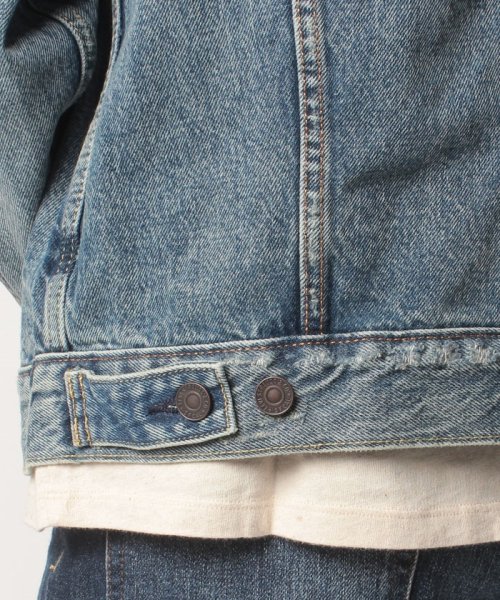 LEVI’S OUTLET(リーバイスアウトレット)/VINTAGE FIT TRUCKER V WORN EMBROIDERED T/img09