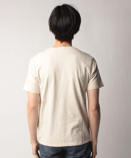 LEVI’S OUTLET(リーバイスアウトレット)/WELLTHREAD GRAPHIC TEE SAND COTTON HEMP/img02