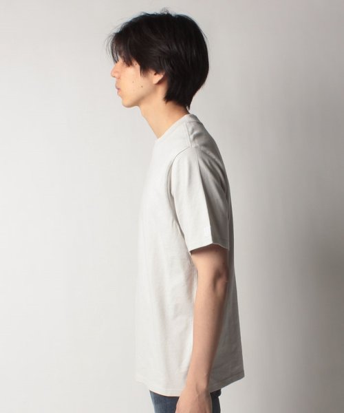 LEVI’S OUTLET(リーバイスアウトレット)/SS UTILITY RELAXED TEE OYSTER MUSHROOM/img01