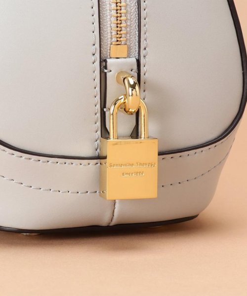 トラペズミニヨン ボストンバッグ 小サイズ トラペズミニヨン ボストンバッグ