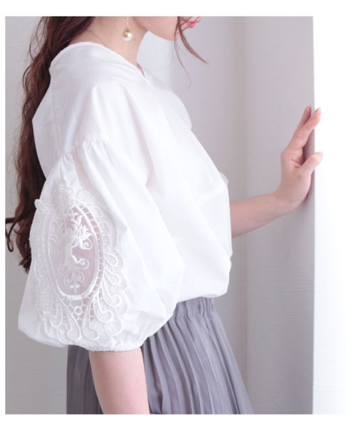 Sawa a la mode(サワアラモード)/花刺繍レースのぽわん袖トップス/img36