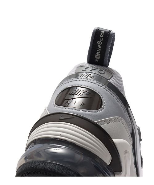 ナイキ エア ヴェイパーマックス エヴォ Nike Nike Magaseek