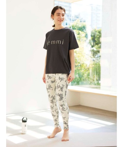 emmi yoga(emmi　yoga)/【emmi yoga】ONLINE限定 5ファンクションTee/img10