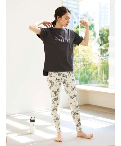 emmi yoga(emmi　yoga)/【emmi yoga】ONLINE限定 5ファンクションTee/img11