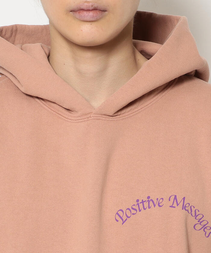 A Positive Message/ポジティブメッセージ/AMPLIFICATION HOODED SWEAT/スウェット