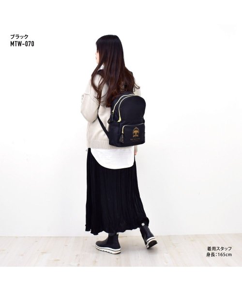 ツイステッドワンダーランド ツイステ ディズニー リュック デイパック レディース 女子 キャラクター グッズ 大人 大学生 高校生 中学生 小学校 リ ランナー Runner Magaseek
