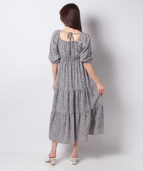 セール 33 Off 花柄シャーリングティアード ワンピース イング Ingni Magaseek セール 33 Off 花柄シャーリングティアード ワンピース イング Ingni Magaseek